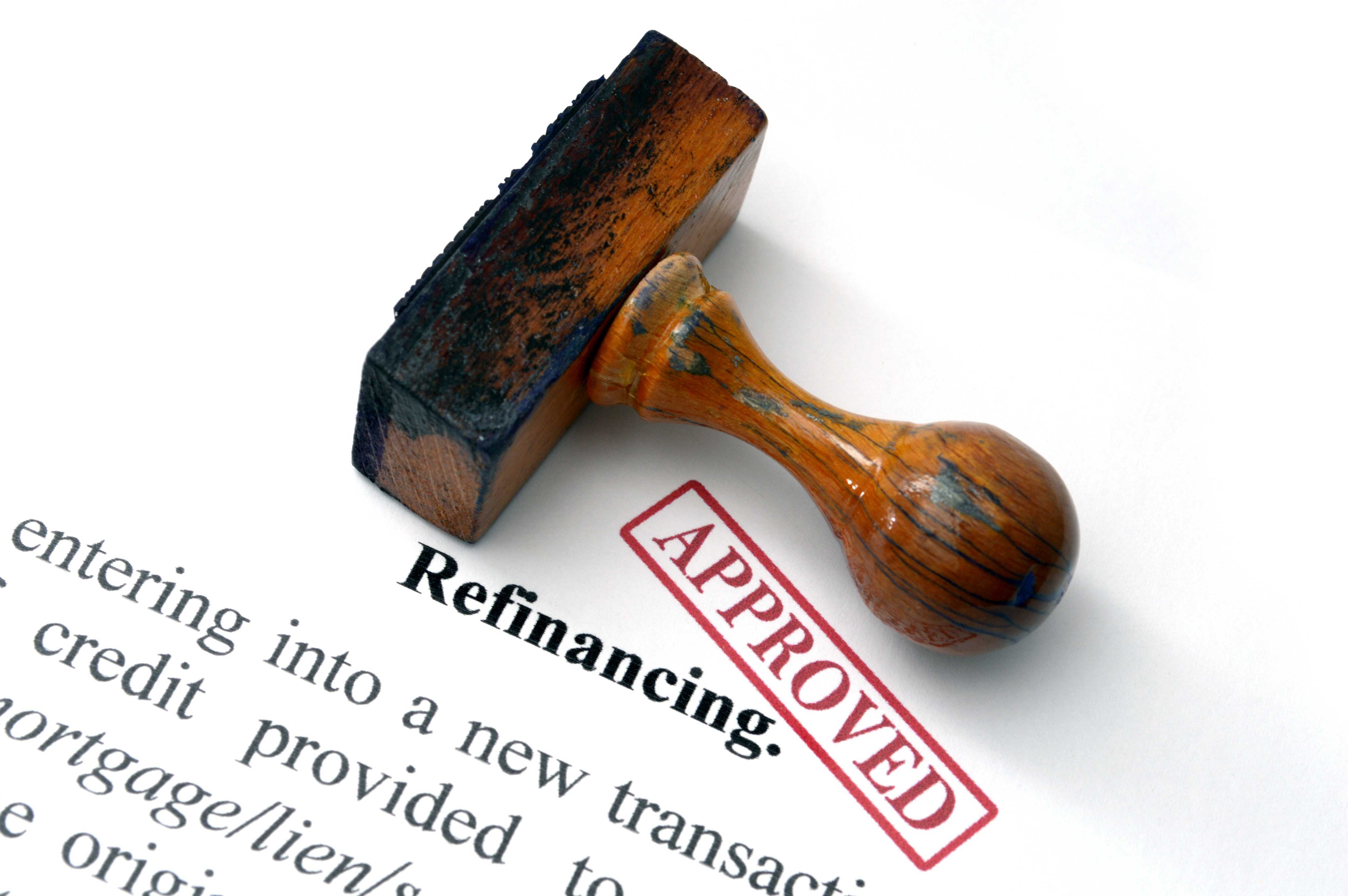 Never Let Debt Age: How Lenders Benefit from Early Refinancing