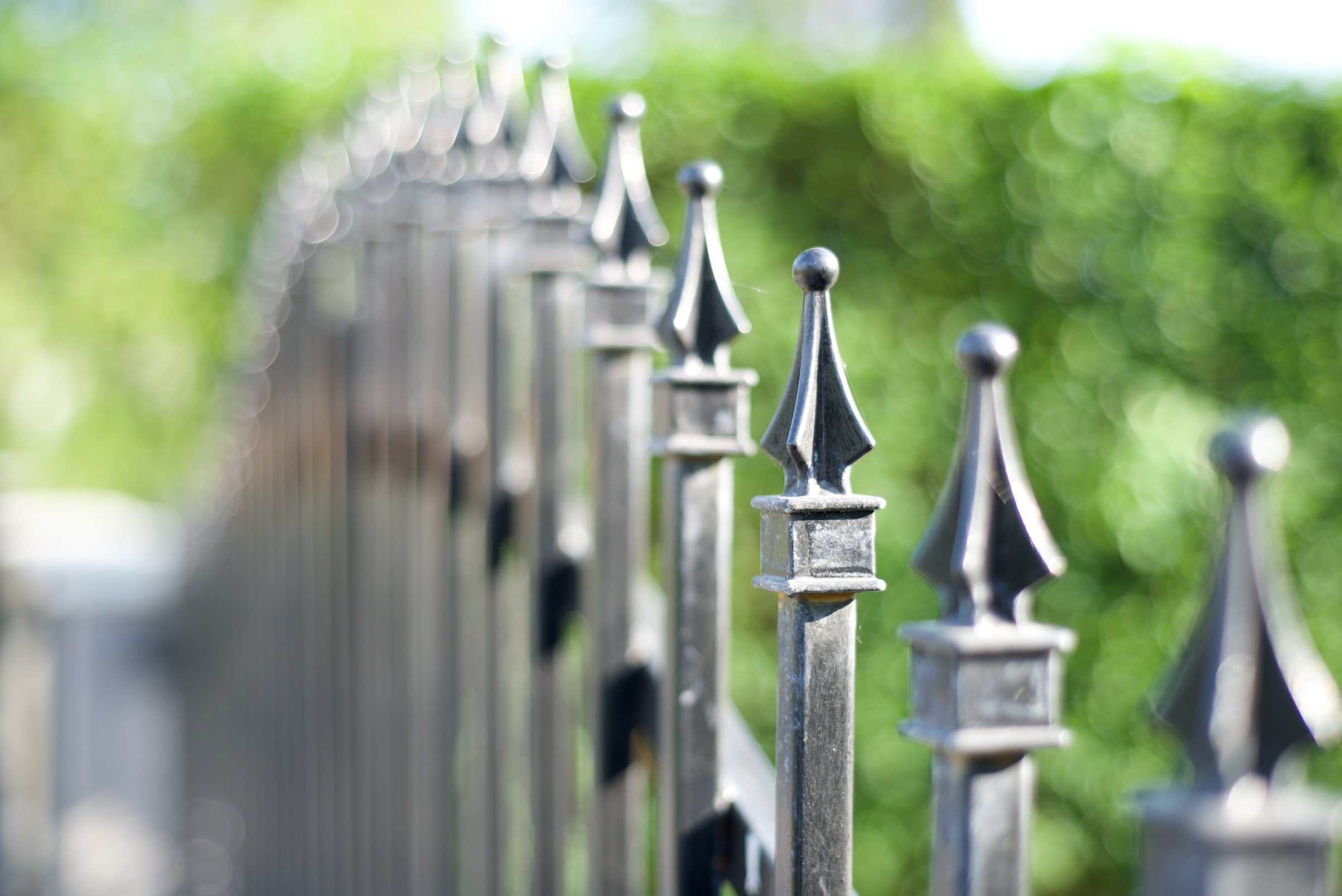 Practical Ideas for Ornamental Fences