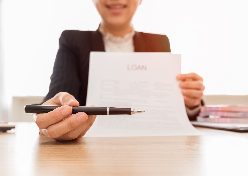 3 Smart Ways to Make Yourself Irresistible to Lenders