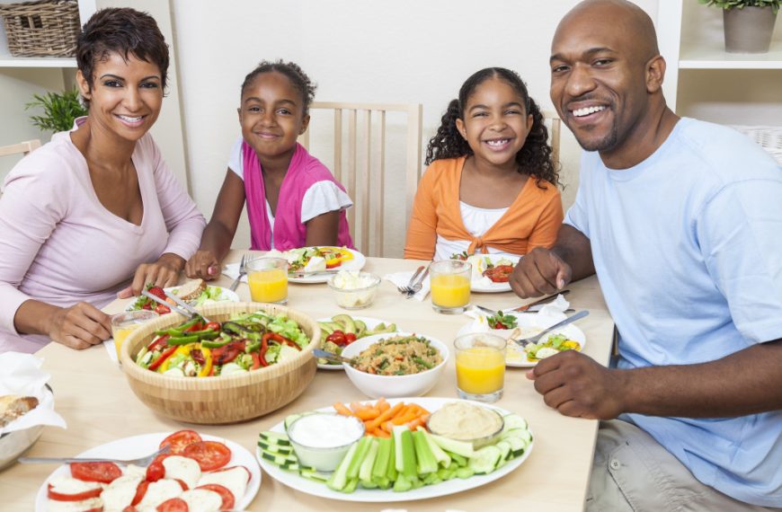 Food Parenting: A Guide To Healthy Eating Habits for Your Children